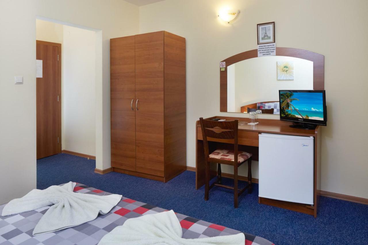Guest House Plechkarovi Ravda Eksteriør billede